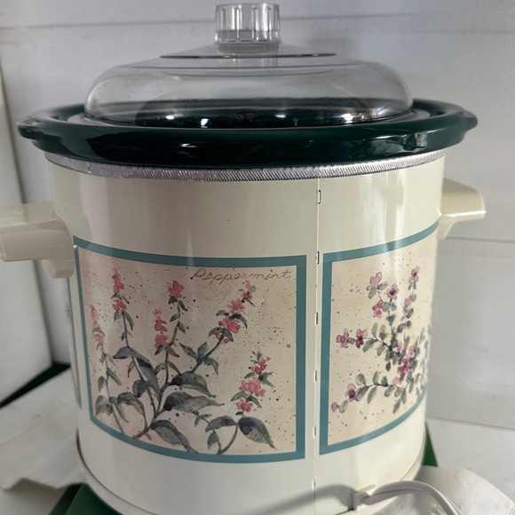 Vintage Rival 3.5 quart crock pot - Picture 3 of 6